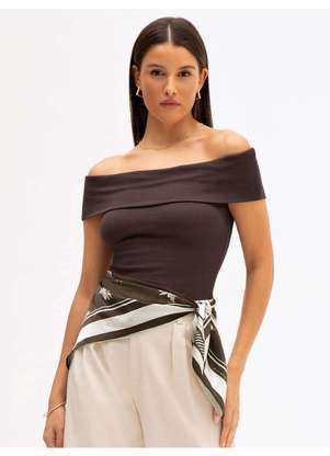 Principessa - Blusa Ombro a Ombro de Malha Canelada Marrom Gracy - PRINCIPESSA