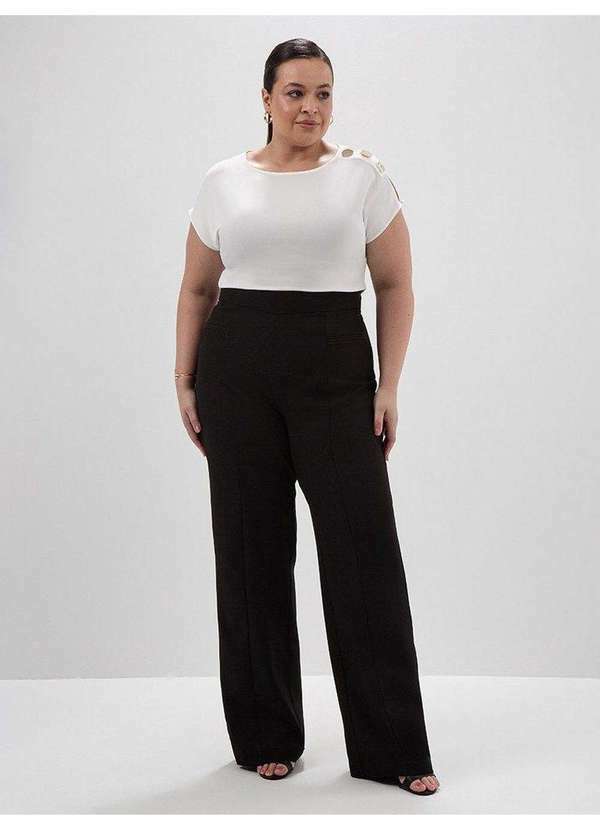 Principessa - Blusa com Decote Canoa Plus Size Off White Alaide 2