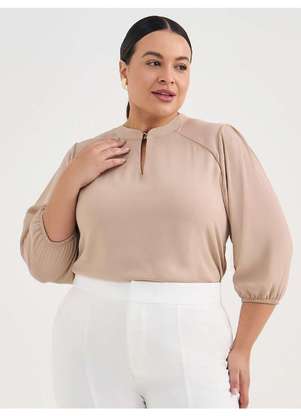 Principessa - Blusa Manga 7/8 em Crepe Plus Size Mocha Mousse Justina - PRINCIPESSA