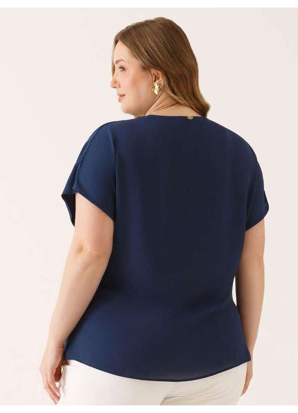 Principessa - Blusa Ombros Deslocados em Crepe Plus Size Marinho Lenira 8