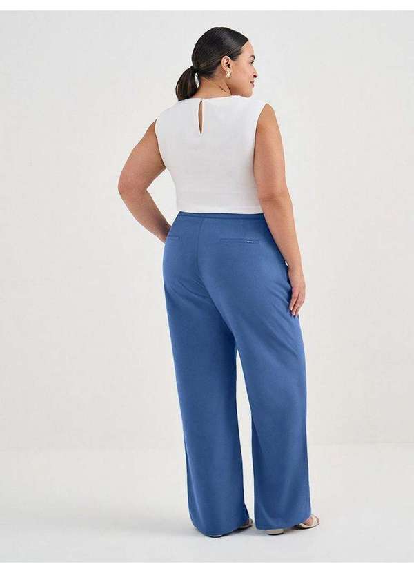 Principessa - Blusa sem Manga de Crepe Plus Size Off White Ione 4