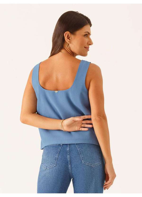 Principessa - Blusa sem Manga Decote Quadrado em Viscose Azul Gleice 4
