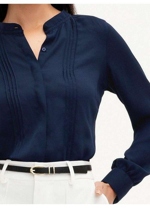 Principessa - Camisa de Crepe com Pregas Frontais Plus Size Marinho Geisiane 3
