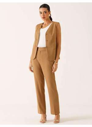 Principessa - Colete Alfaiataria Intermediário em Viscose Listrada Camel Tina - PRINCIPESSA