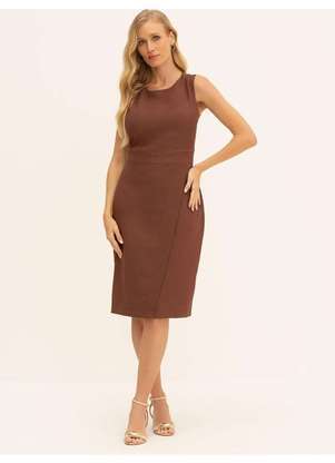 Principessa - Vestido Tubinho de Alfaiataria Creponada Marrom Ivone - PRINCIPESSA