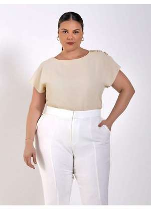Principessa - Blusa com Decote Canoa Plus Size Mocha Mousse Niceia - PRINCIPESSA