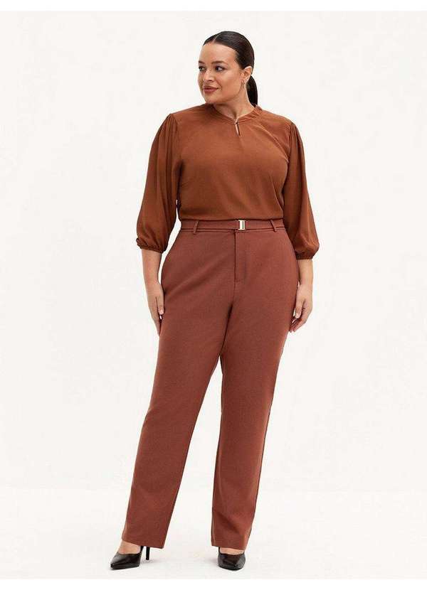 Principessa - Blusa Manga 7/8 em Crepe Plus Size Marrom Ferrugem Mika 3