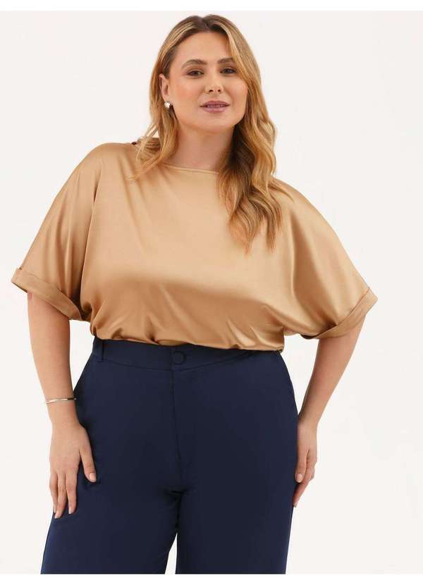 Principessa - Blusa Manga Curta em Cetim Plus Size Canela Wylla
