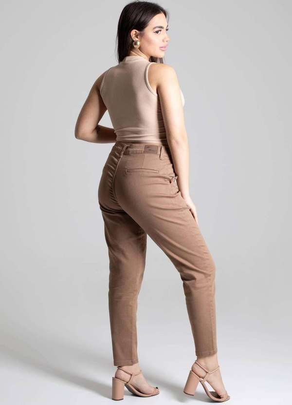 Sawary - Calça Sarja Sawary Mom - 277483 Marrom 3