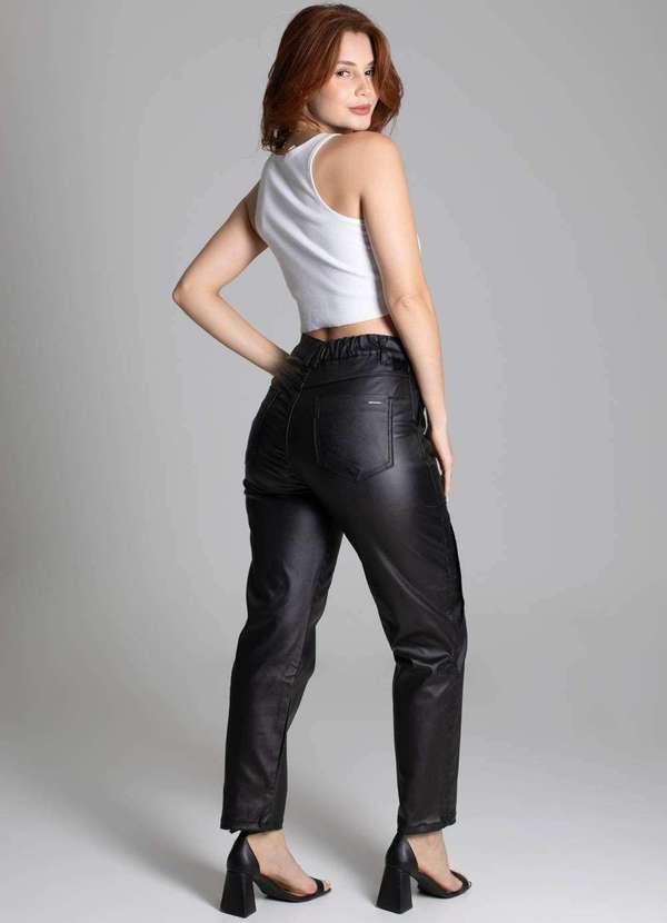Sawary - Calça Resinada Sawary Mom - 277480 Preto 3