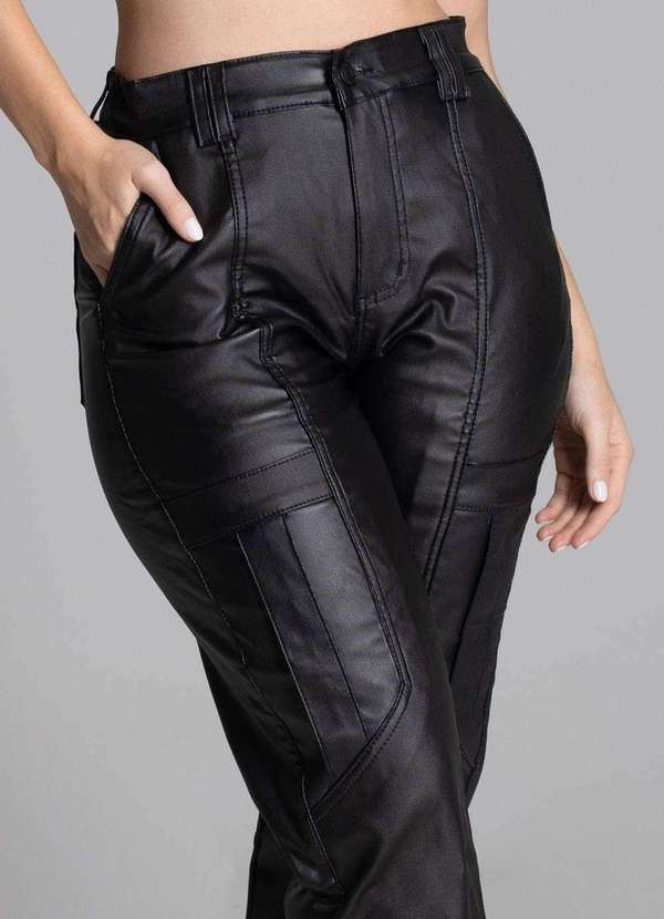 Sawary - Calça Resinada Sawary Mom - 277480 Preto 4