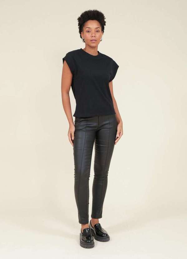 Pop Me - Blusa Muscle Tee em Meia Malha Preto 4