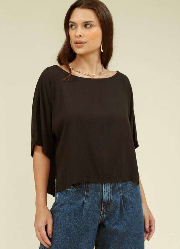 Pop Me - Blusa Viscolinho Manga Curta Ampla Preto