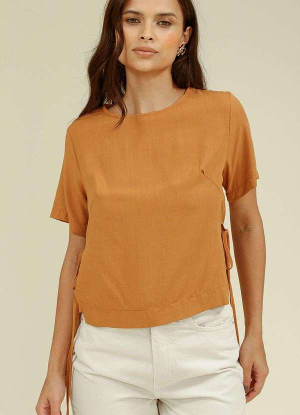Pop Me - Blusa Viscolinho Manga Curta Vies Bege