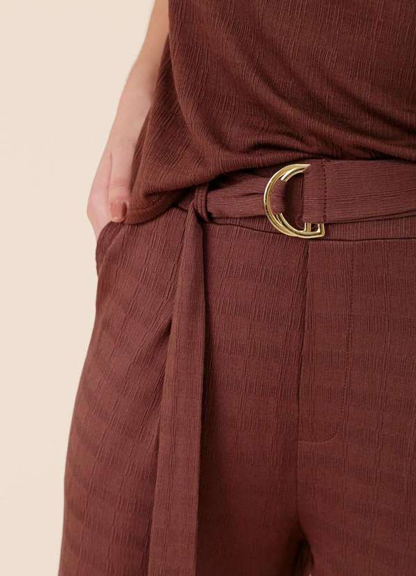 Pop Me - Calca Wide Leg em Malha Texturizada com Cinto Marrom 7