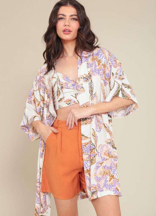 Pop Me - Kimono em Viscose Estampa Jardim Secreto Bege