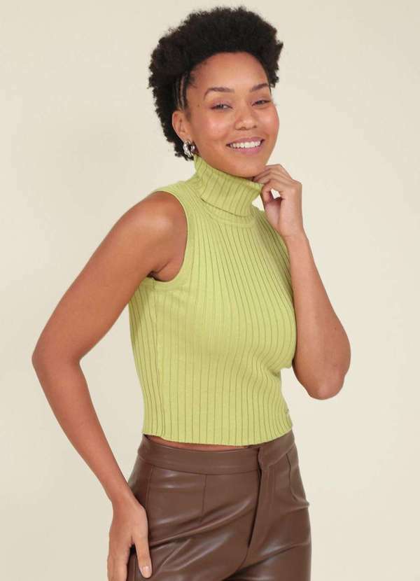 Pop Me - Blusa Tricot Canelado sem Manga Gola Alta Verde