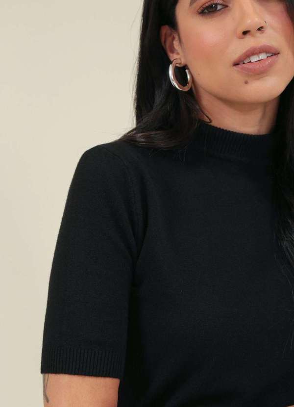 Pop Me - Blusa Tricot Manga Curta Gola Alta Preto 3