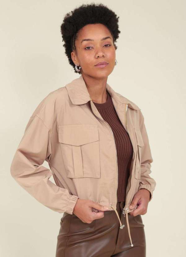 Pop Me - Jaqueta Nylon Bolsos Frontais Elastico Barra Puxador Bege