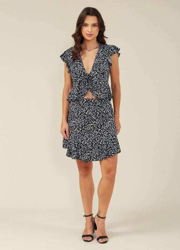 Pop Me - Saia Curta em Viscose com Babados Preto