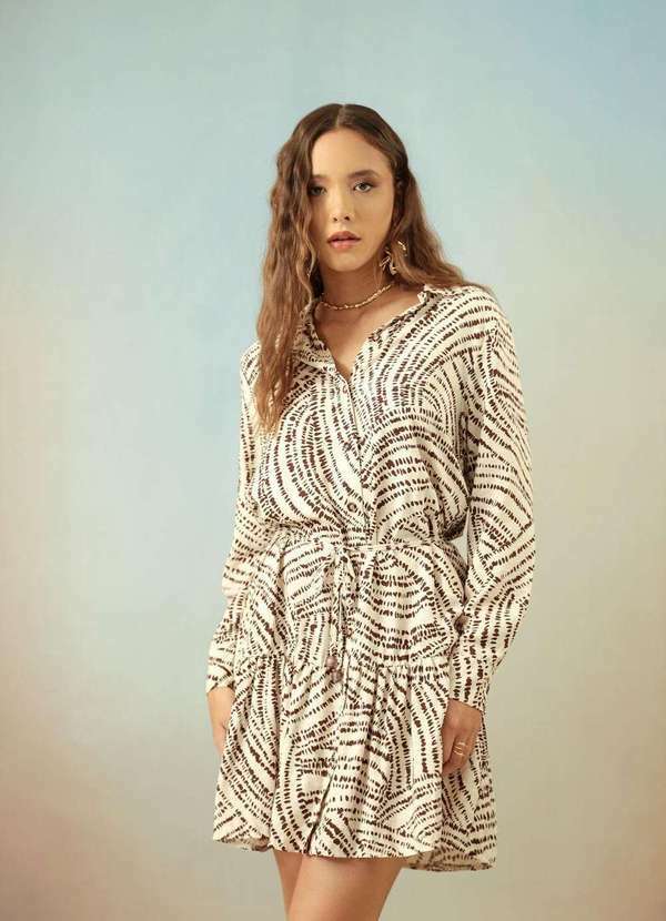 Pop Me - Vestido Chemise em Viscose Manga Longa Estampa Aura Bege