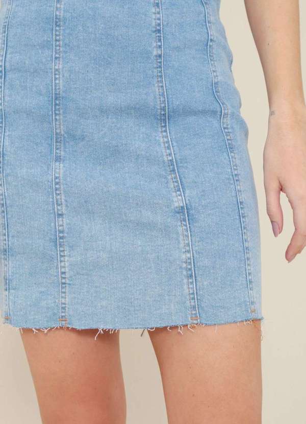 Pop Me - Vestido Jeans Curto Decote Reto com Recortes Azul 4
