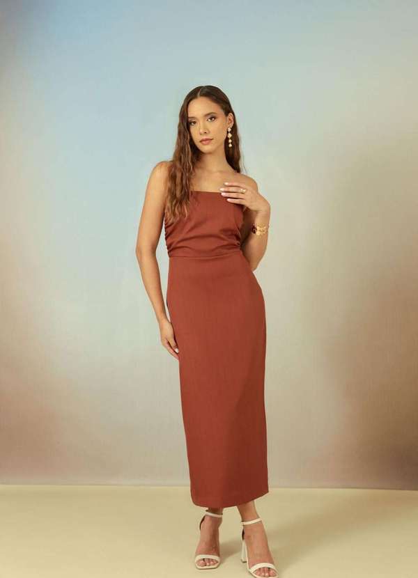 Pop Me - Vestido Midi em Alfaiataria Risca de Giz Decote Reto Marrom