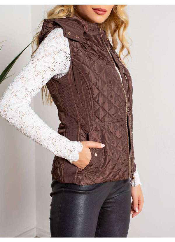 Susie Modas - Colete com Capuz Feminino Marrom 3