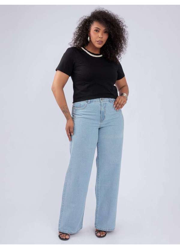 Susie Modas - T-Shirt Gola Strass Preto 5