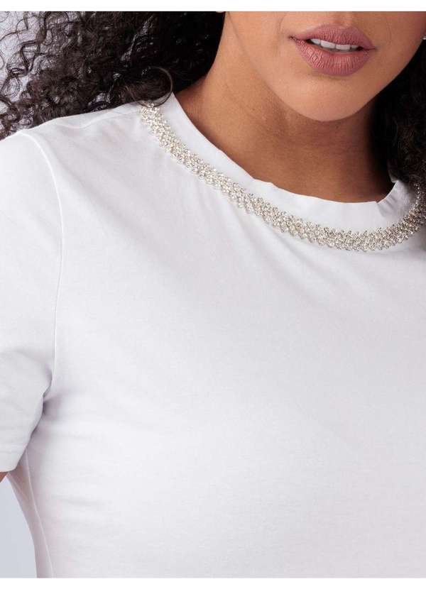 Susie Modas - T-Shirt Gola Strass Branco 3