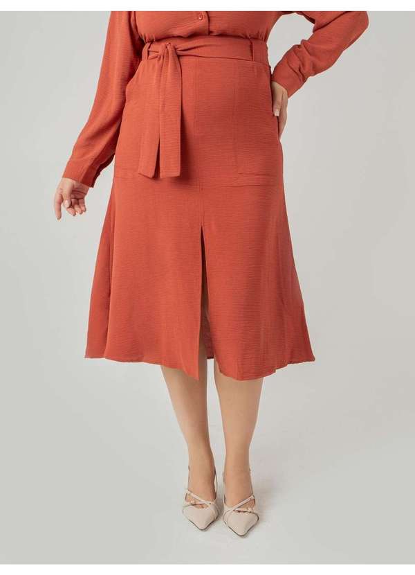 Susie Modas - Saia Midi Crepe Heavy Flow Bolso Feminino Marrom