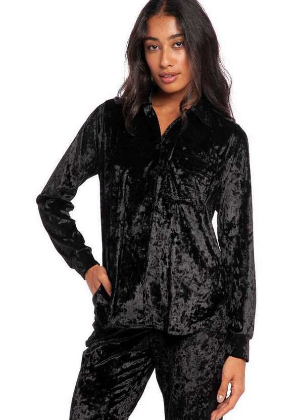 Polo Wear - Camisa Feminina Veludo Lisa com Bolso Polo Wear Preto Preto