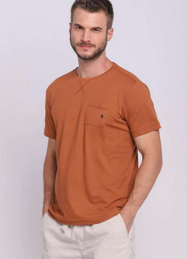 Polo Wear - Camiseta Masculina Bolso Frontal Polo Wear Marrom Medio Marrom Medio