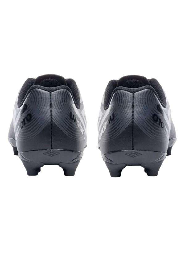 Umbro - Chuteira Campo Umbro Orbit Preto 4
