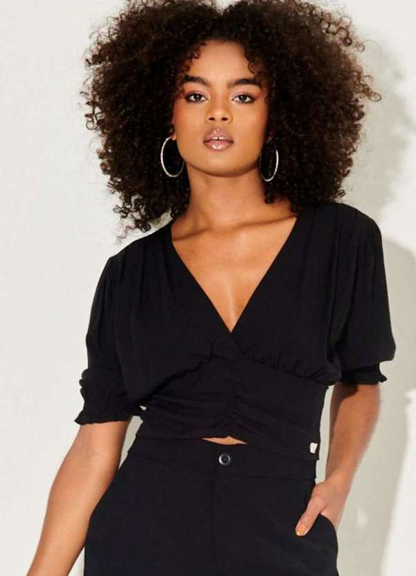 Planet Girls - Cropped Feminino Liso Gola V Planet Girls Preto Preto