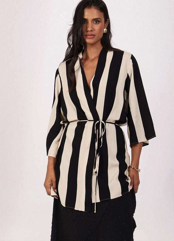 Pequia - Kimono Viscose Curto Rio Negro Pequia Bege