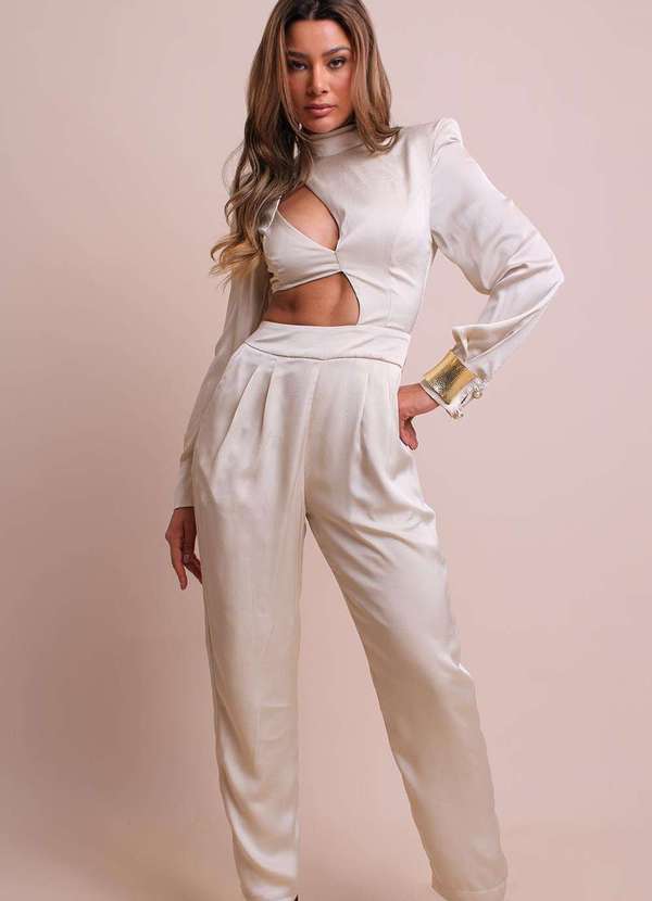 Labrava - Macacao Recortes Acetinado Natural Labrava Branco 2