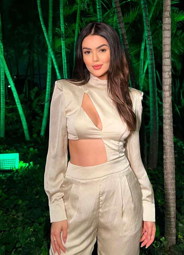 Labrava - Macacao Recortes Acetinado Natural Labrava Branco 6