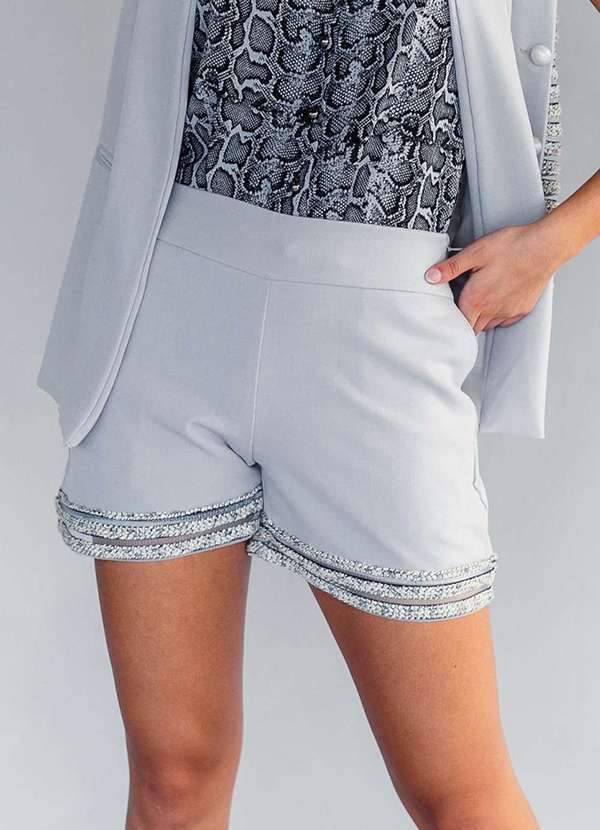 Conigli Design - Shorts Alfaiataria Barra Tweed Liso Cinza
