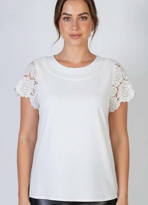 Fluffy - Blusa Manga Curta Feminina Detalhe Crochê 51607 Off White