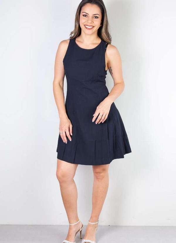 Fluffy - Vestido Curto Godê Regata com Pregas 51054 Preto