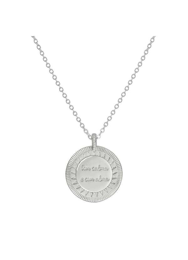 Piuka - Colar Longo Medalha com Calma e com Alma Folheado Rodio Branco Prata