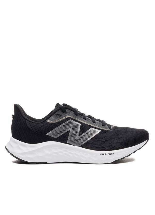 New Balance - Tênis New Balance Masculino Esportivo Marishiv4 Preto/Prata Preto