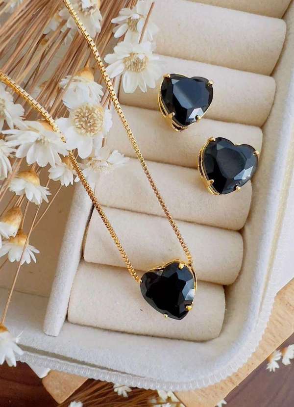 Mellow Brazil - Conjunto Folheado a Ouro Coração Preto Preto