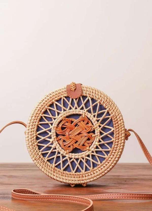 Mellow Brazil - Bolsa de Praia de Rattan Estruturada com Forro - Bali Azul