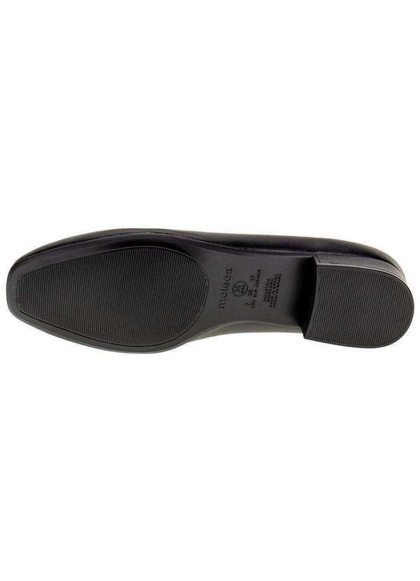 Moleca - Sapato Feminino Salto Grosso Moleca - 5795101 - Preto 4