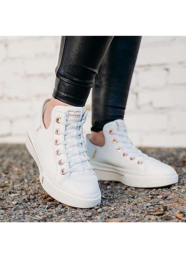 Skechers - Tênis Feminino Snoop Dogg: Slip-Ins One-Og Leather Skechers - Branco 2