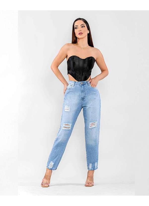 Consciência - Calca Jeans Feminina Mom Cintura Alta Rasgos no Joelho e Barra Azul 1