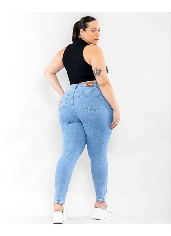 Consciência - Calca Jeans Feminina Mom Plus Size Basica com Elastano Azul 2