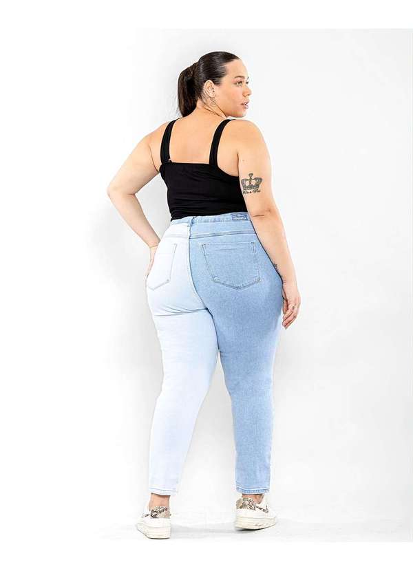 Consciência - Calca Jeans Feminina Mom Plus Size Bicolor Cintura Alta Azul 2